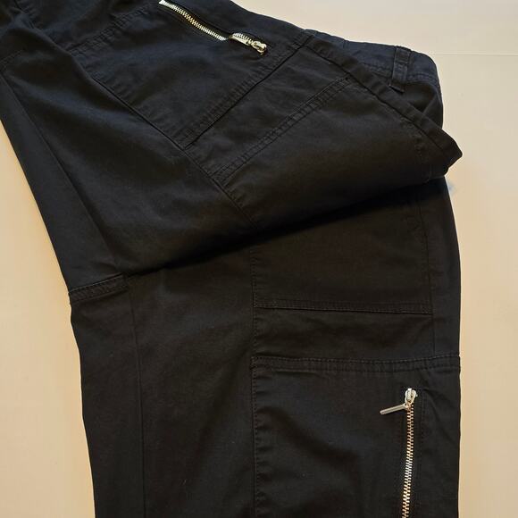 White House Black Market Capri Womens Size 6 Black Mid Rise Stretch Casual - Picture 8 of 12